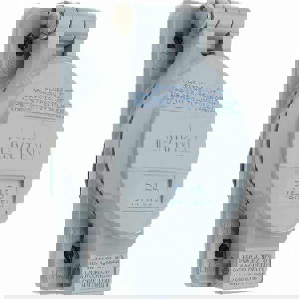 Straight Blade Single Receptacle: NEMA 5-15R, 15 Amps